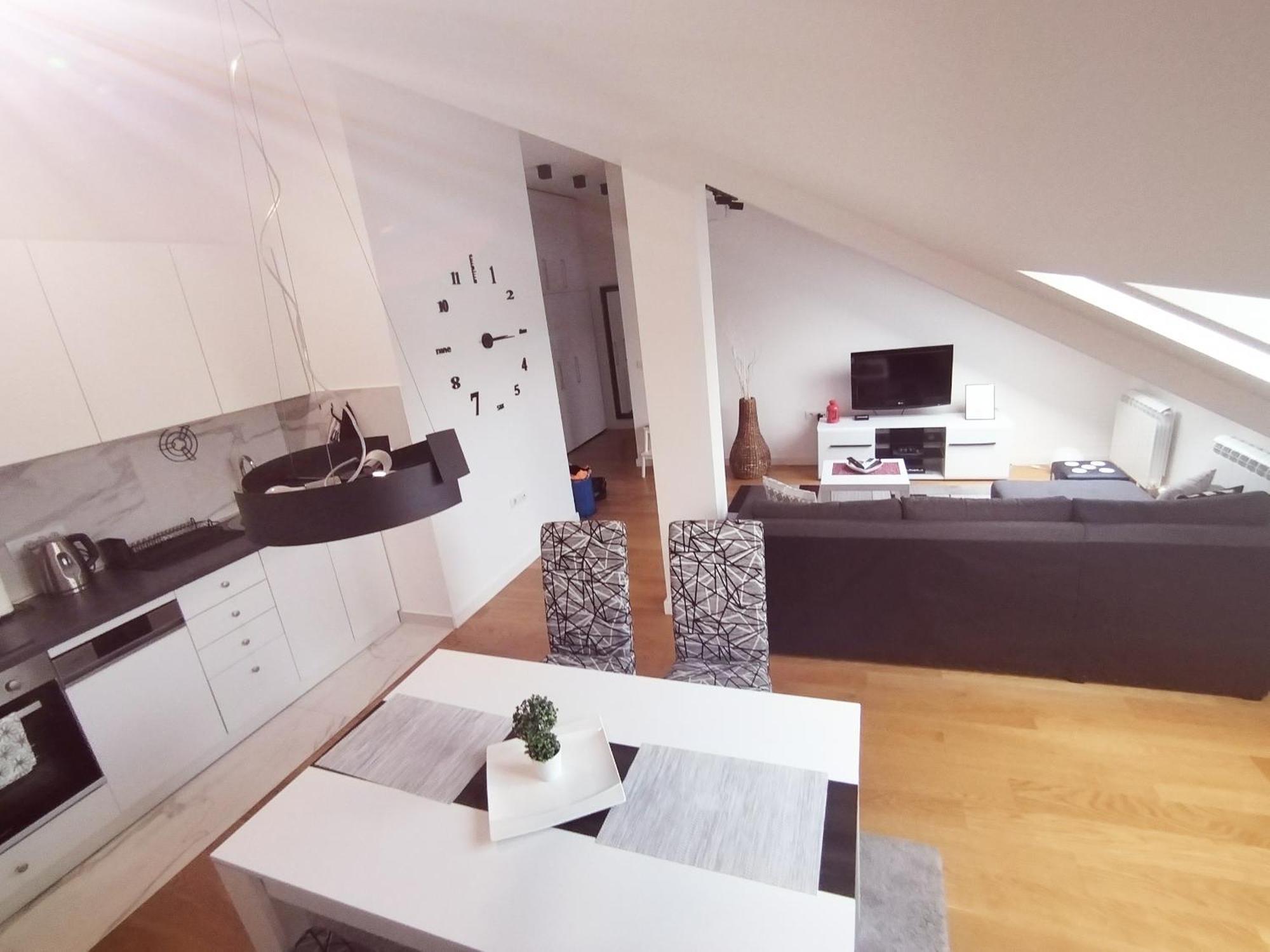 Apartment Blue Star